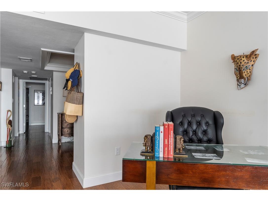 4031 Gulf Shore Boulevard N #25 Naples FL 34103 225060237 image6