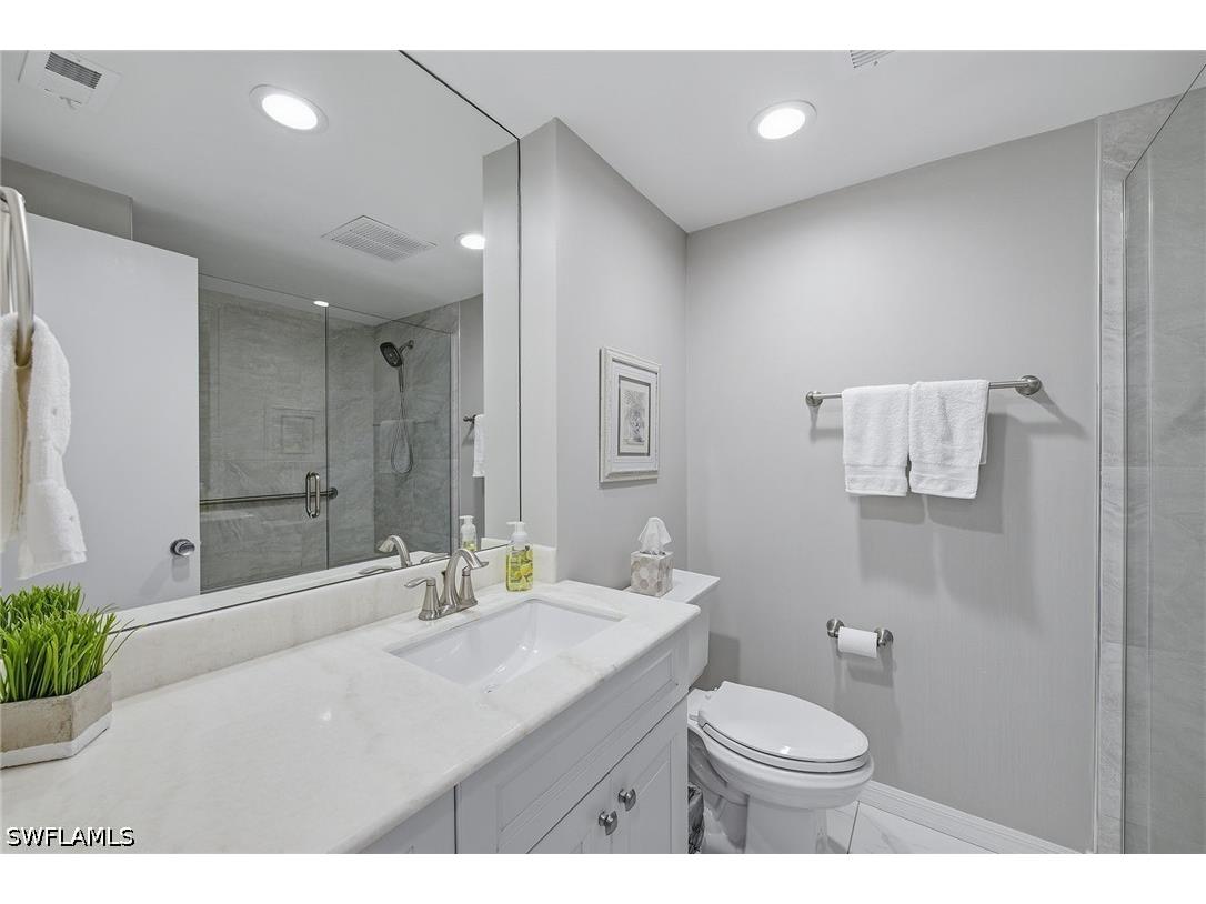 4031 Gulf Shore Boulevard N #3B Naples FL 34103 226012564 image17