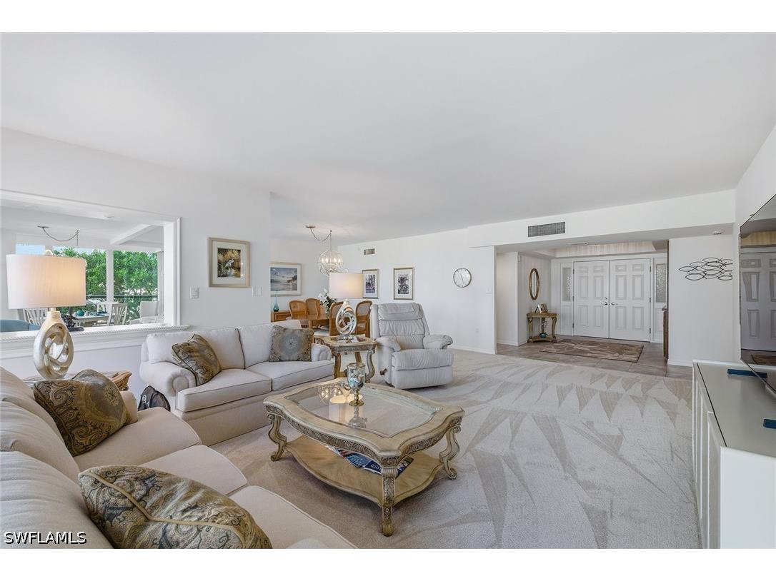4031 Gulf Shore Boulevard N #3B Naples FL 34103 226021503 image4