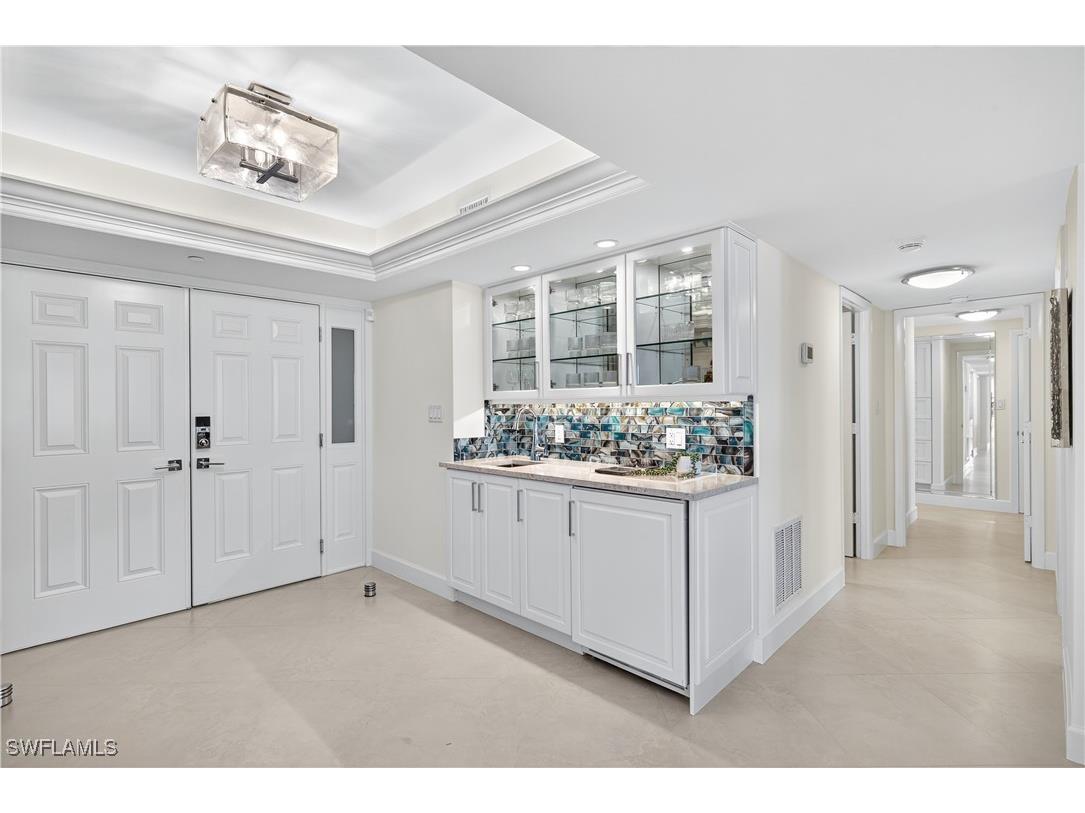 4031 Gulf Shore Boulevard N #3E Naples FL 34103 225036055 image3