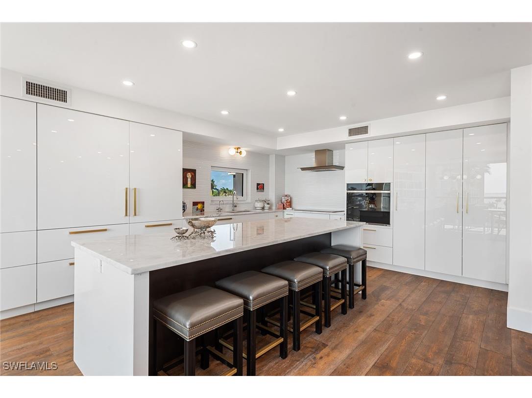 4031 Gulf Shore Boulevard N #4B Naples FL 34103 225035017 image3