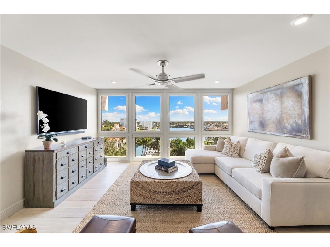 4031 Gulf Shore Boulevard N #7D Naples FL 34103 225050441 image8