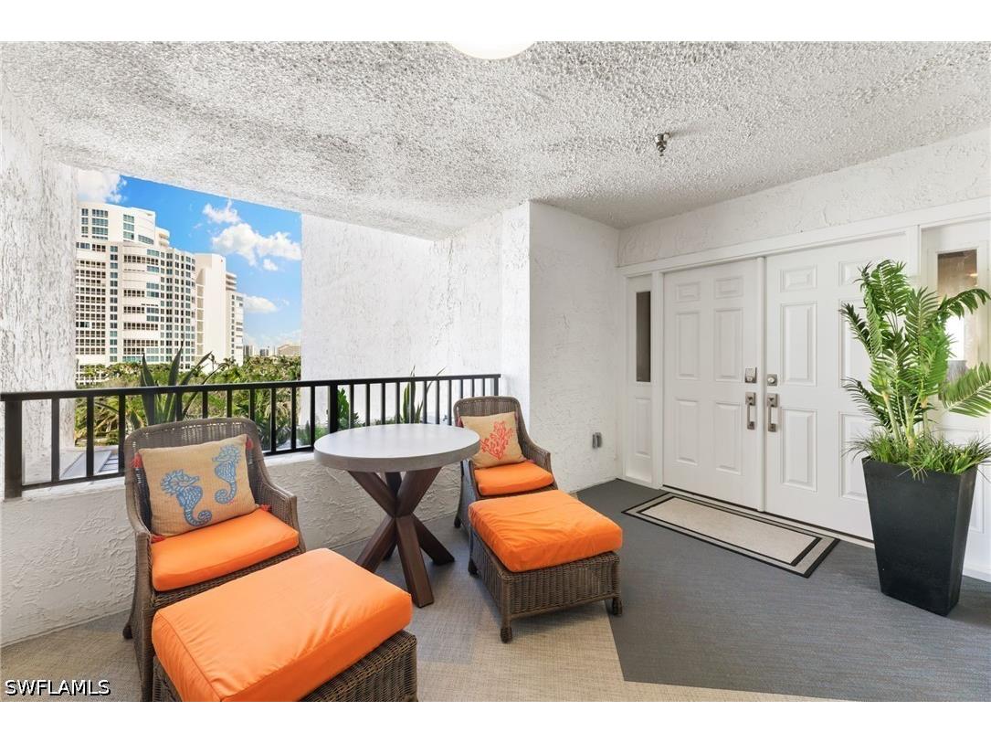 4031 Gulf Shore Boulevard N #7D Naples FL 34103 226015035 image2