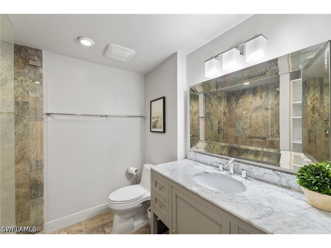 4031 Gulf Shore Boulevard N #7D Naples FL 34103 226015035 image35