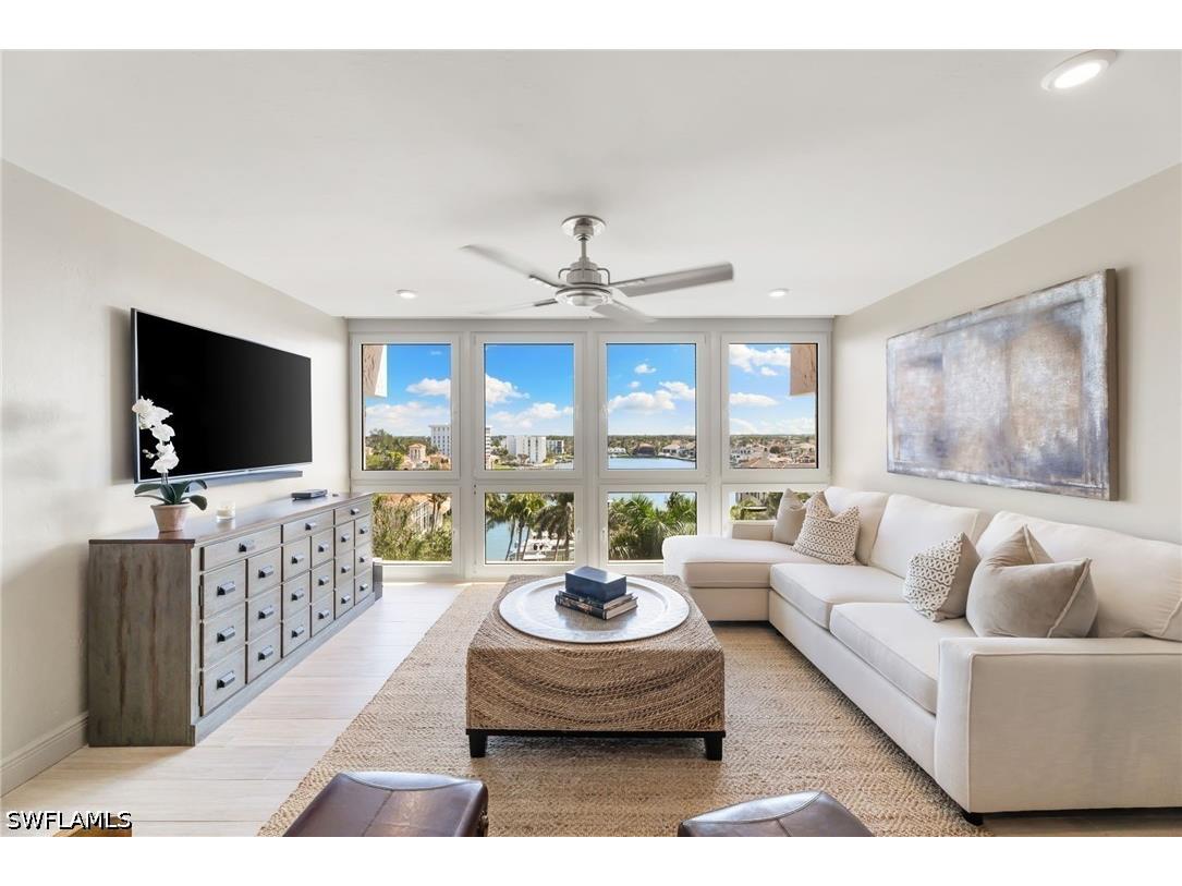 4031 Gulf Shore Boulevard N #7D Naples FL 34103 226015035 image8
