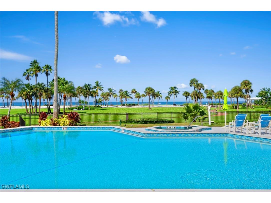 4031 Gulf Shore Boulevard N #95 Naples FL 34103 225073108 image46