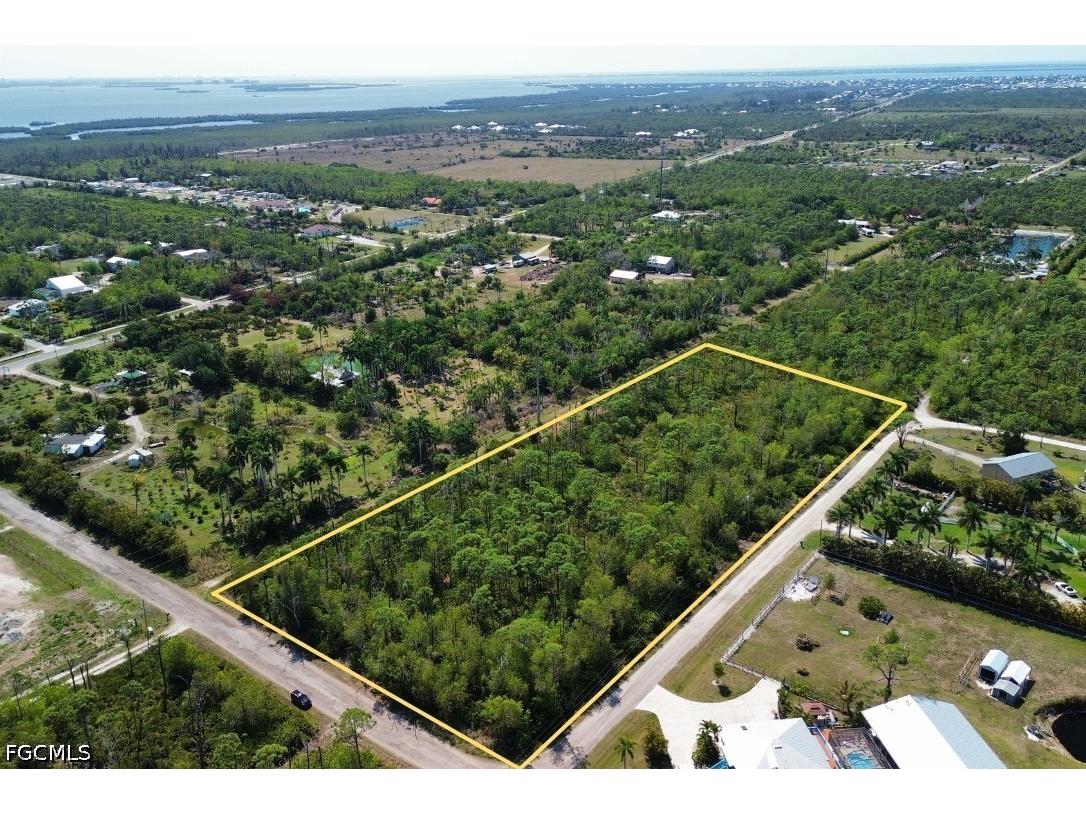 4031 Pinetree Boulevard Saint James City FL 33956 2026014549 image5