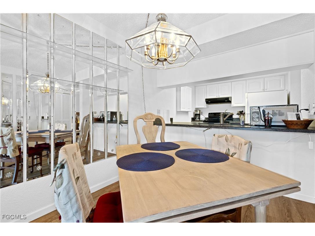 4032 Oakview Drive #H1 Punta Gorda FL 33980 2025015292 image10