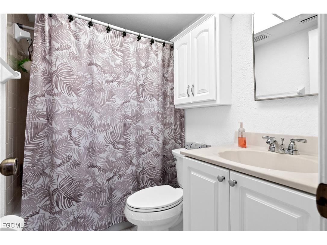 4032 Oakview Drive #H1 Punta Gorda FL 33980 2025015292 image19