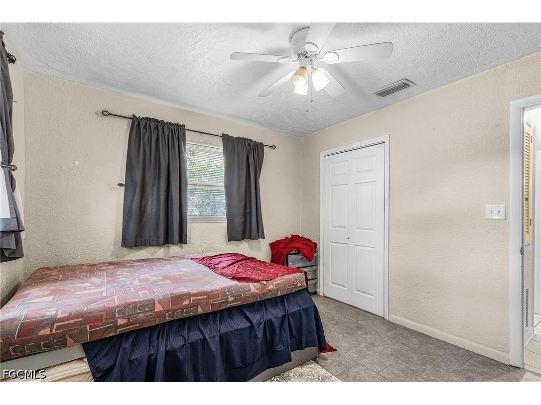 4033 Country Club Boulevard Cape Coral FL 33904 2026020226 image12