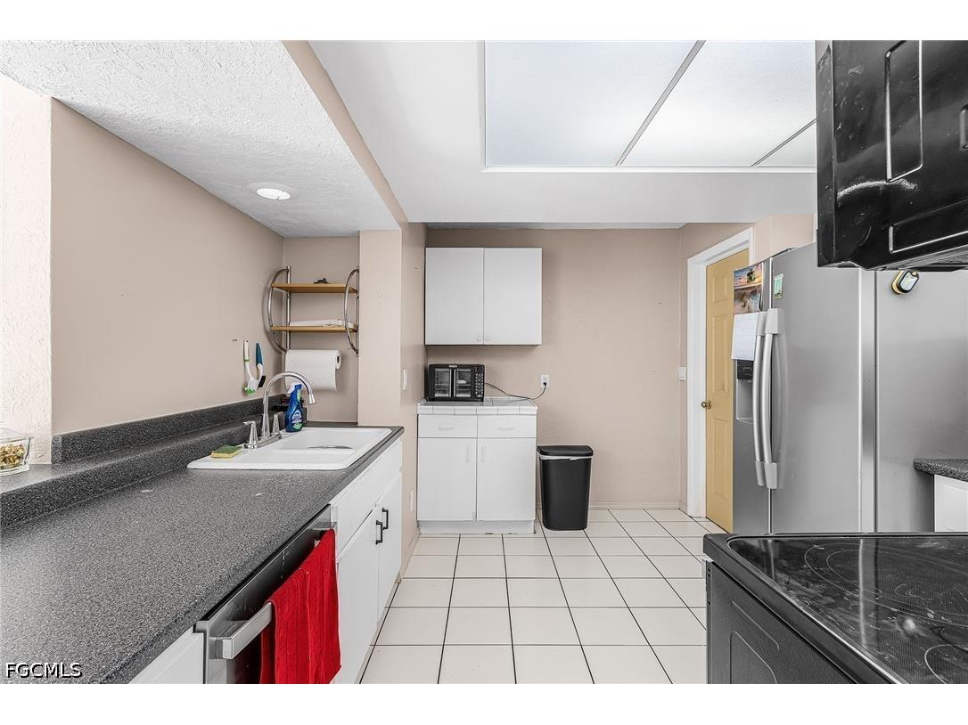 4033 Country Club Boulevard Cape Coral FL 33904 2026020226 image15