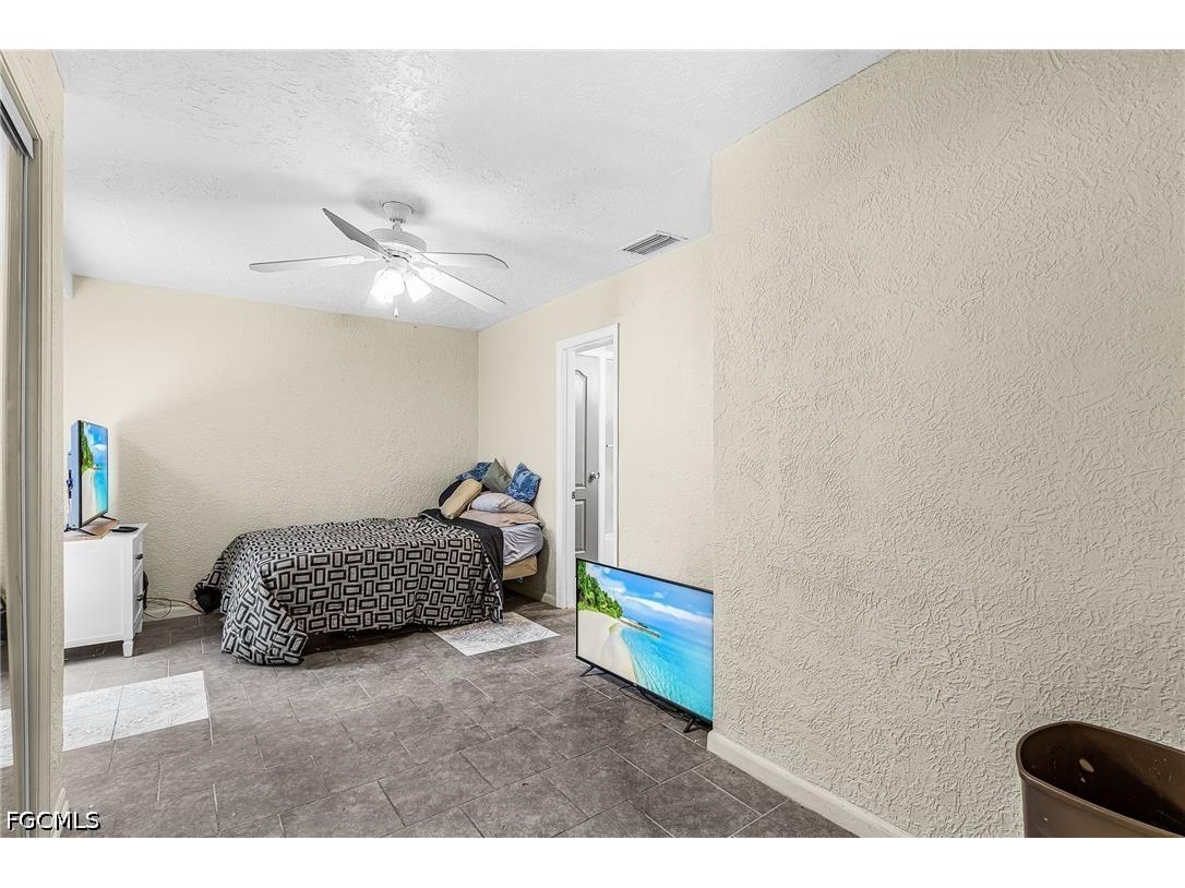 4033 Country Club Boulevard Cape Coral FL 33904 2026020226 image20