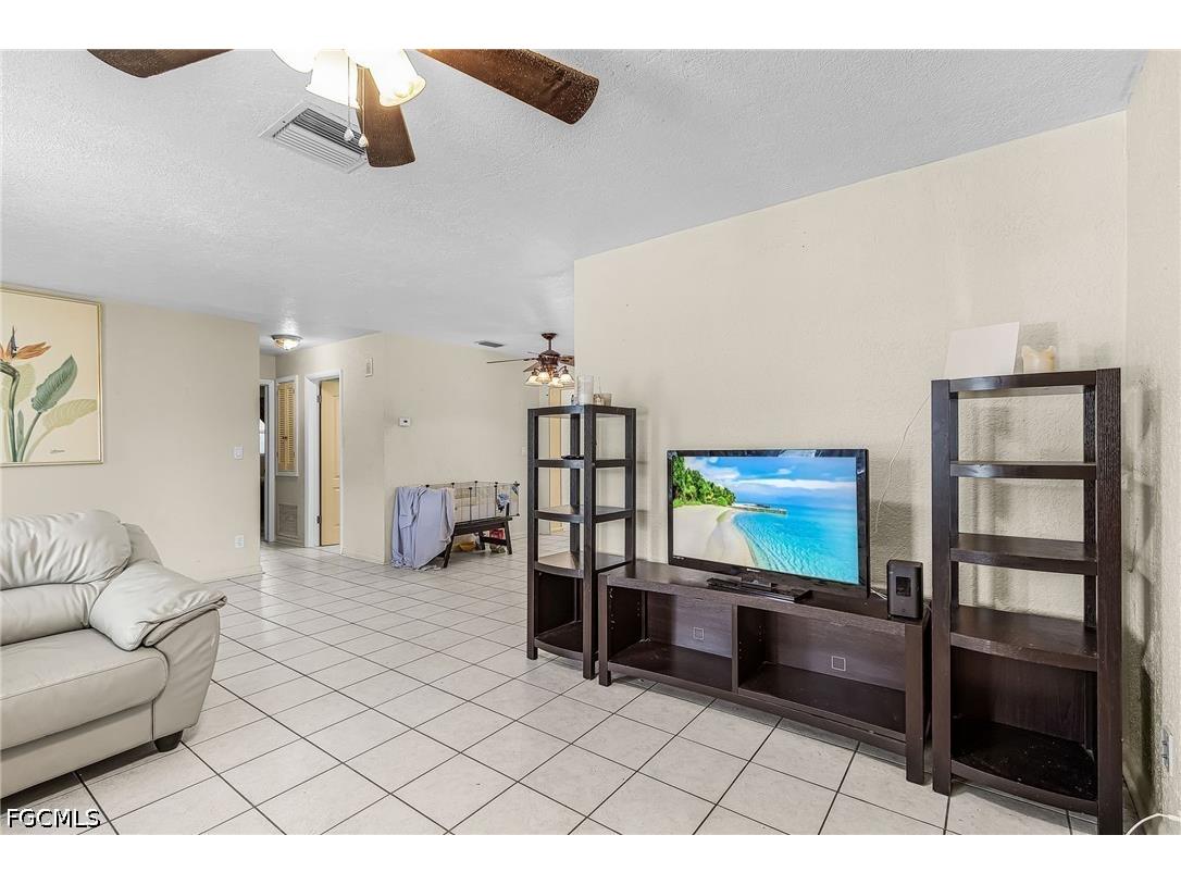 4033 Country Club Boulevard Cape Coral FL 33904 2026020226 image6