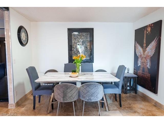 4033 Sandlewood Lane #3 Fort Myers FL 33907 223078647 image1