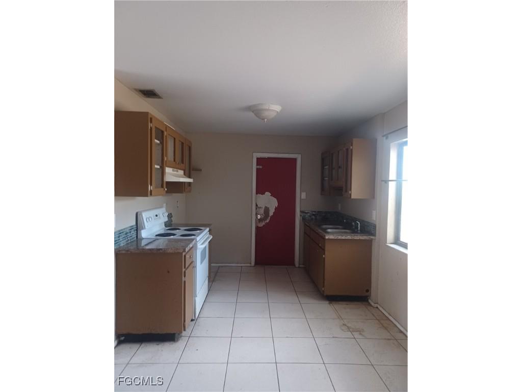 4033 W Palomar Circle Labelle FL 33935 2025024891 image4