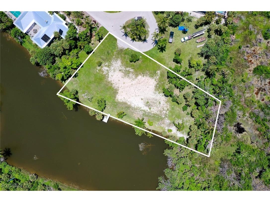 4037 Coquina Drive Sanibel FL 33957 2025025431 image17