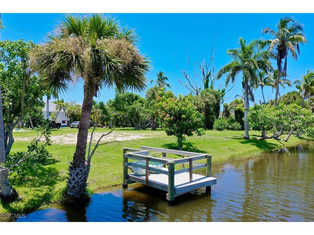 4037 Coquina Drive Sanibel FL 33957 2025025431 image48