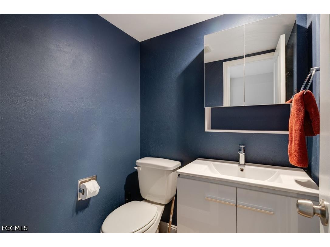4039 Sandlewood Lane #4 Fort Myers FL 33907 2026011204 image15