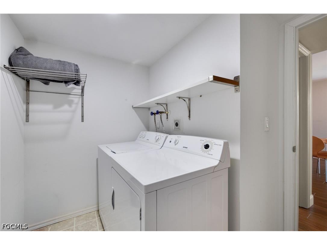 4039 Sandlewood Lane #4 Fort Myers FL 33907 2026011204 image16