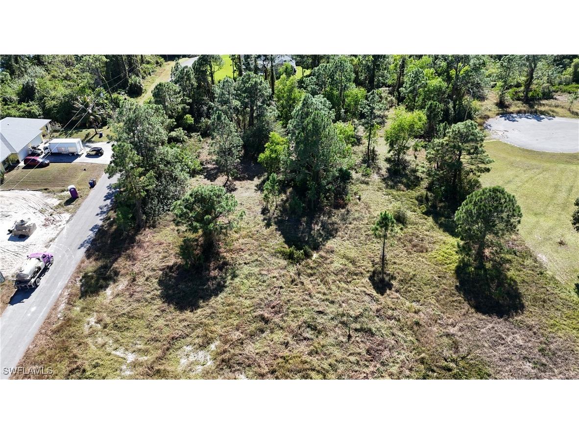 404/406 Chalet Avenue S Lehigh Acres FL 33974 224094864 image1