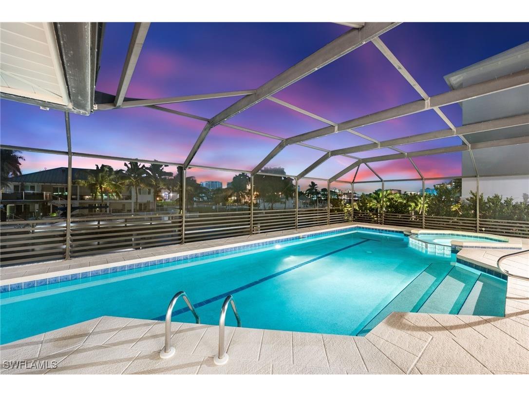 404 Bayside Avenue Naples FL 34108 225083019 image2