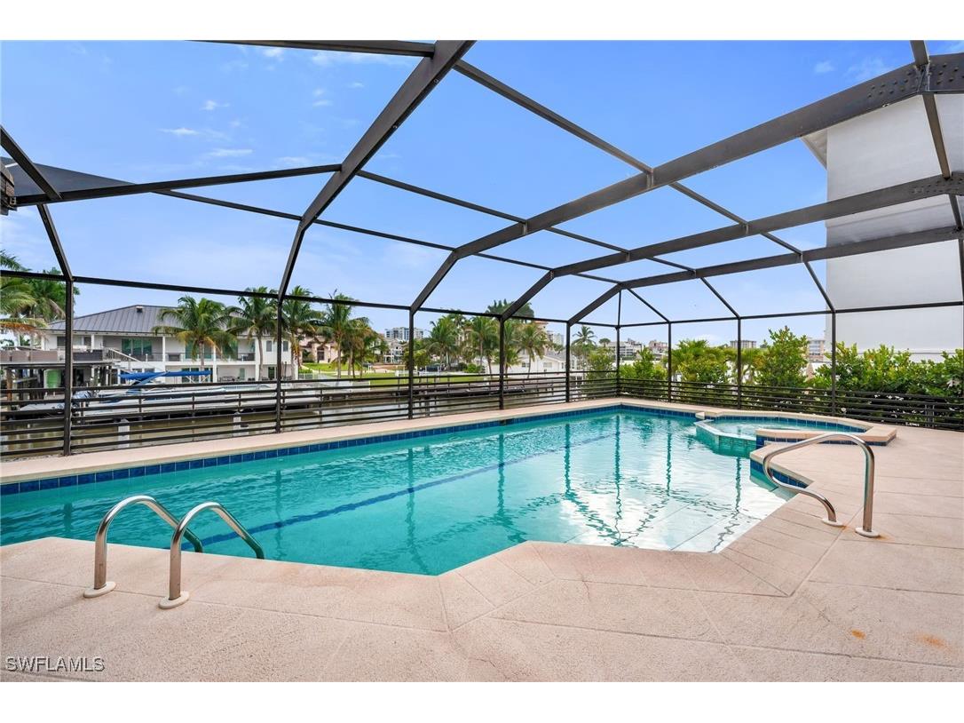 404 Bayside Avenue Naples FL 34108 225083019 image5