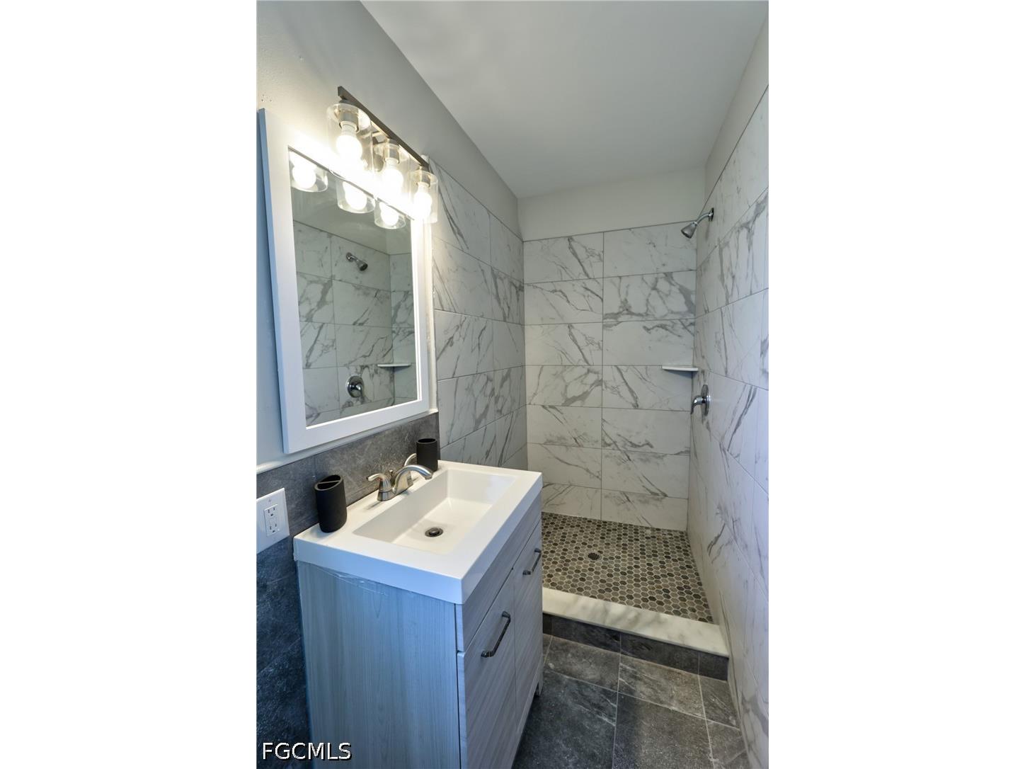 404 El Dorado Parkway E Cape Coral FL 33904 2026028793 image12
