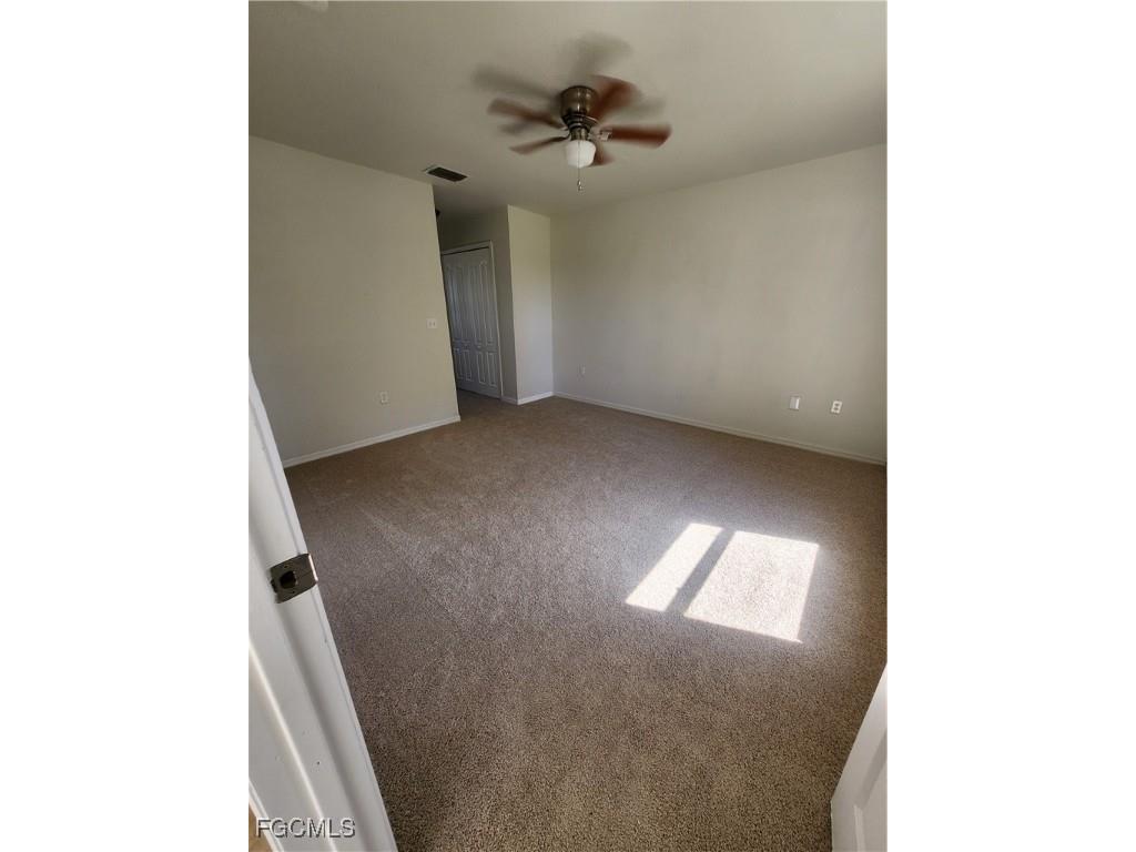 404 NE 23rd Terrace Cape Coral FL 33909 2025015810 image15