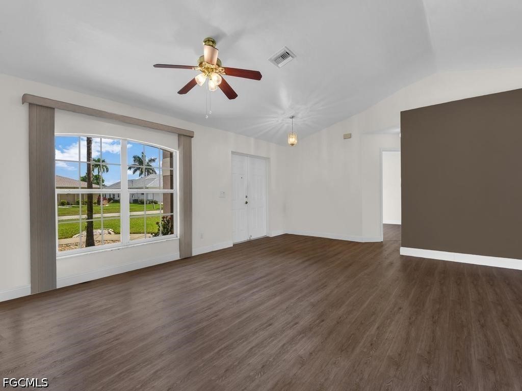 404 SE 28th Terrace Cape Coral FL 33904 2026017232 image10