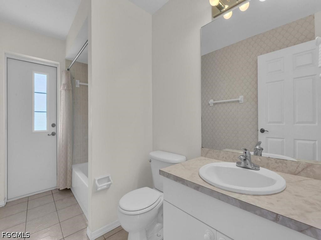 404 SE 28th Terrace Cape Coral FL 33904 2026017232 image27
