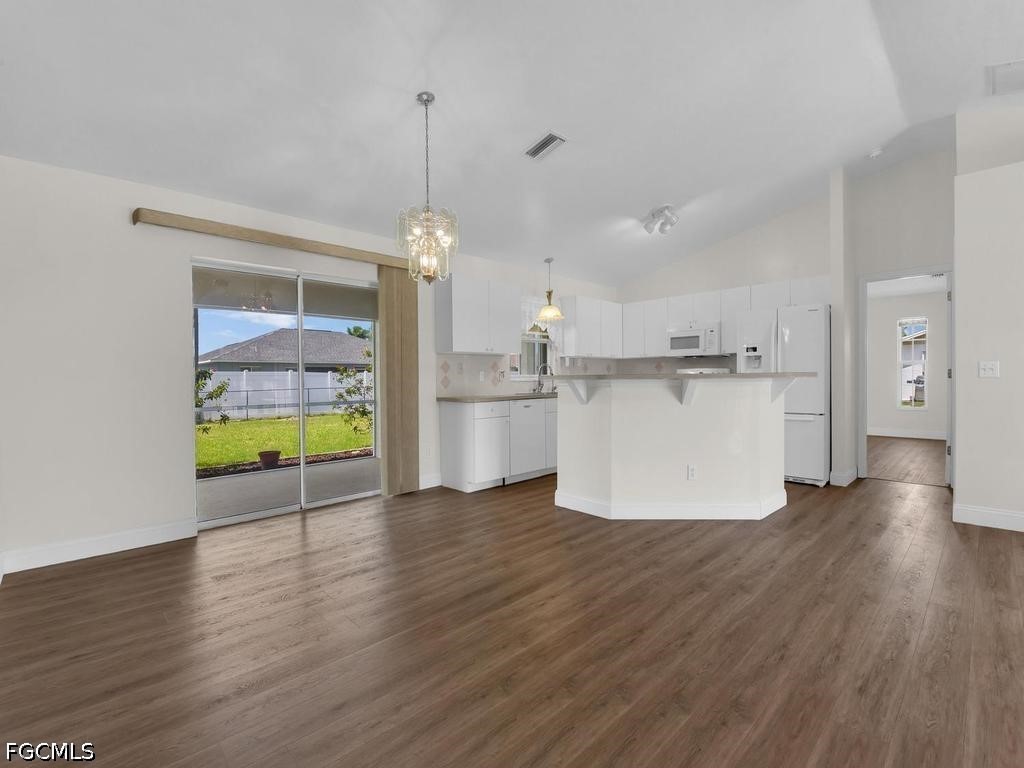 404 SE 28th Terrace Cape Coral FL 33904 2026017232 image7