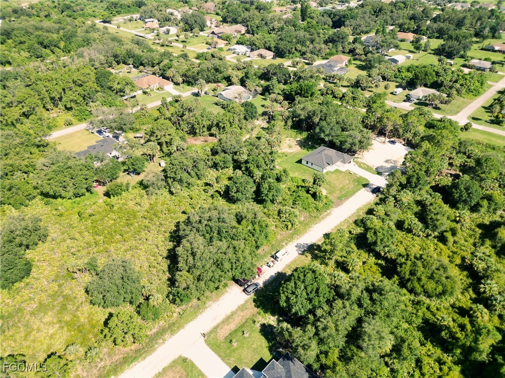 404 Thompson Avenue Lehigh Acres FL 33972 2025000550 image5