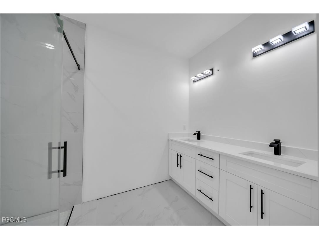 404 W 15th Street Lehigh Acres FL 33972 2025009900 image31