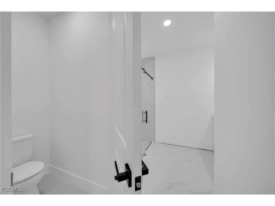 404 W 15th Street Lehigh Acres FL 33972 2025009900 image33