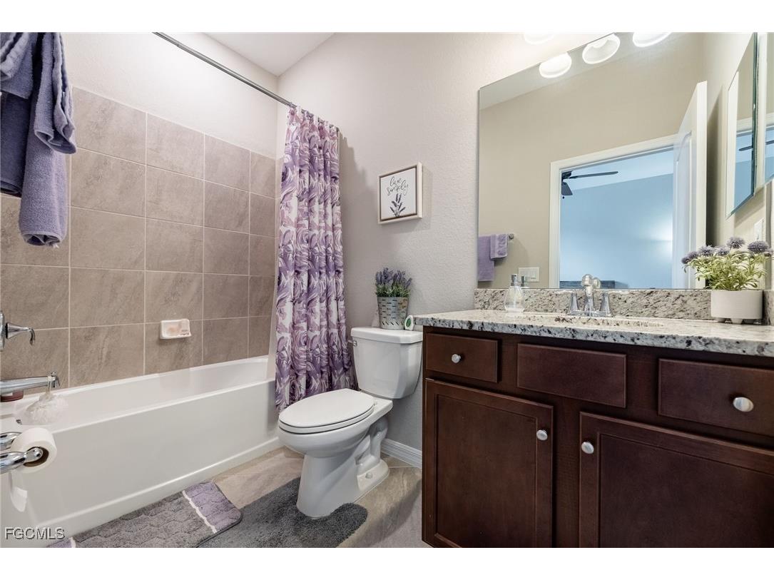 4040 E Hampton Circle Alva FL 33920 2025020124 image21