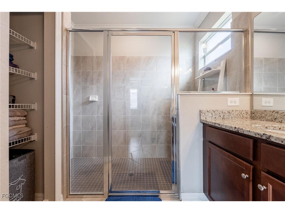 4040 E Hampton Circle Alva FL 33920 2025020124 image26