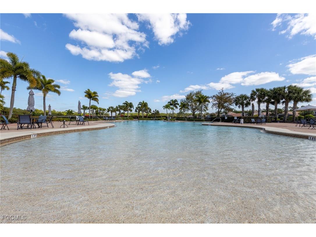 4040 E Hampton Circle Alva FL 33920 2025020124 image34