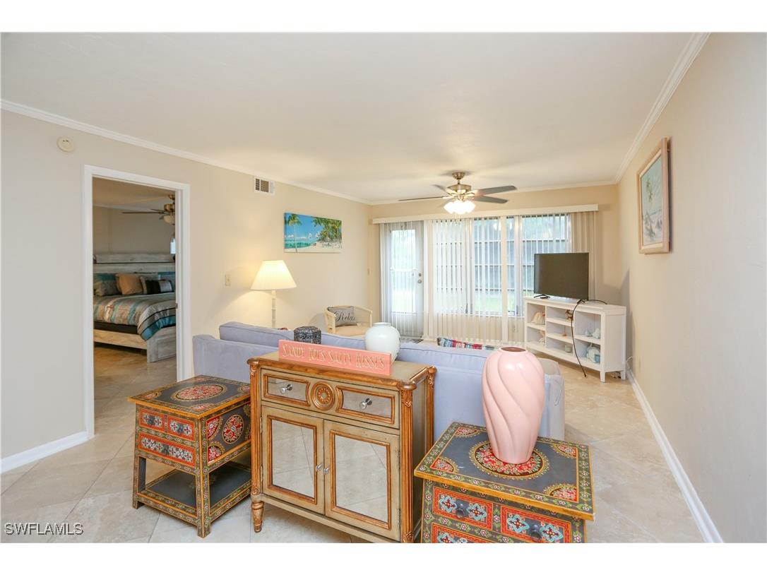 4040 Ice Castle Way #2807 Naples FL 34112 225017804 image1