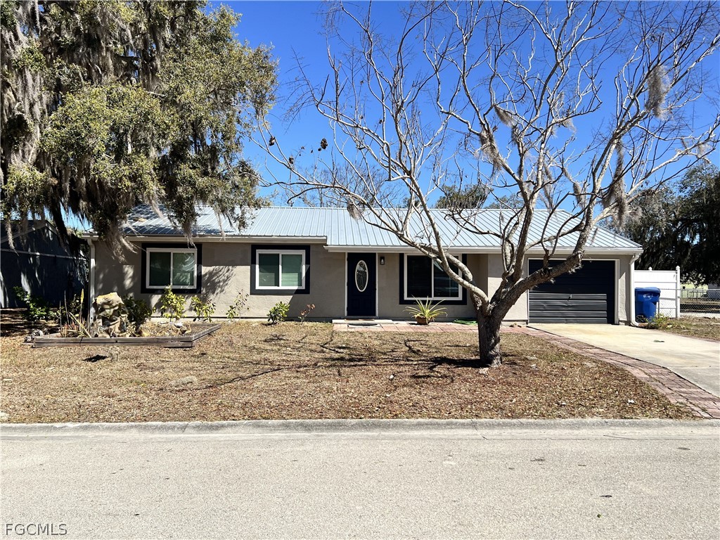 4040 S Edgewater Circle Labelle FL 33935 2026009593 image1