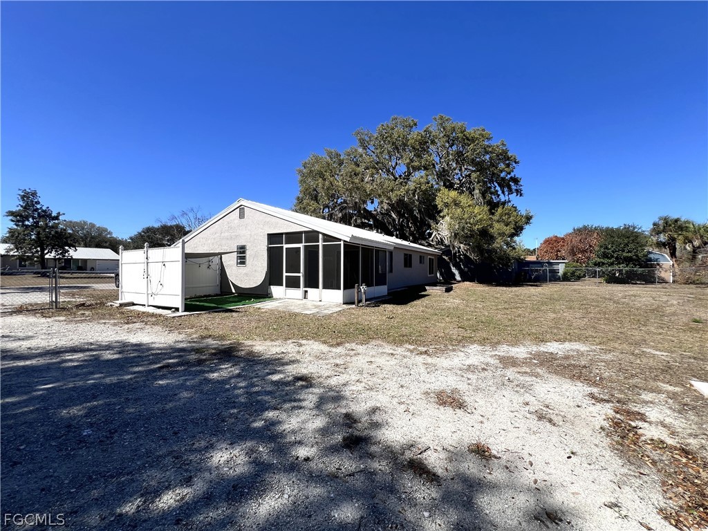 4040 S Edgewater Circle Labelle FL 33935 2026009593 image13