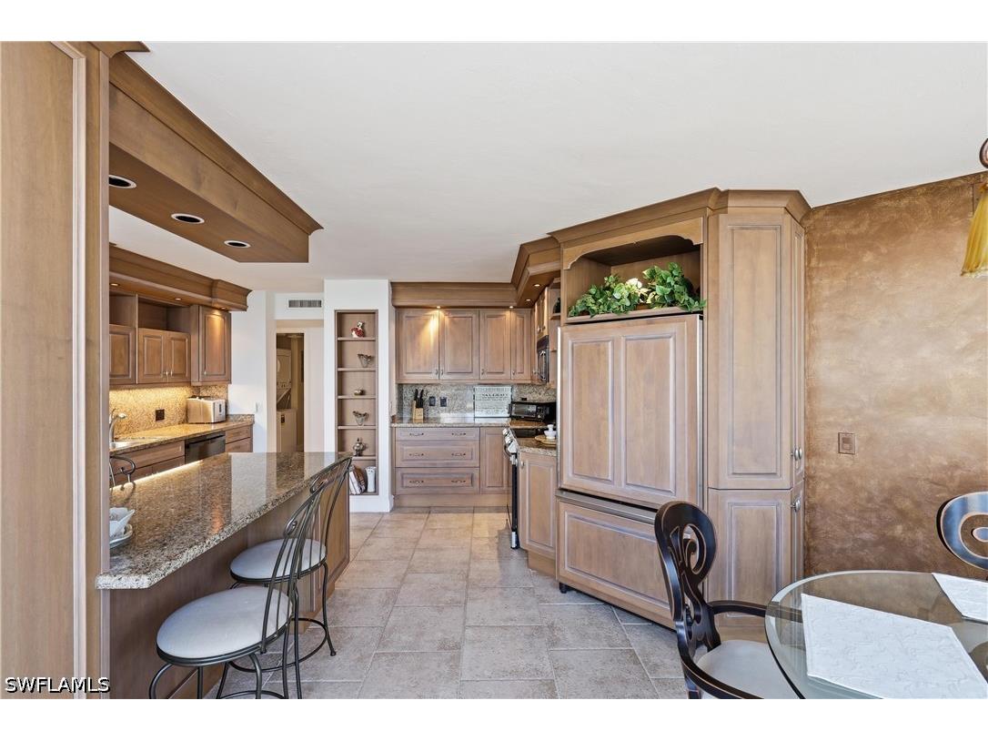 4041 Gulf Shore Boulevard N #1007 Naples FL 34103 226018311 image15