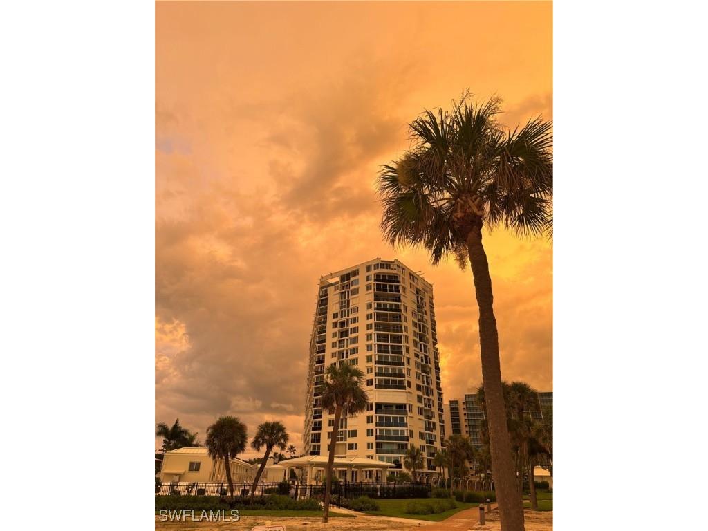 4041 Gulf Shore Boulevard N #105 Naples FL 34103 225082734 image3