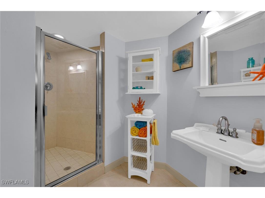 4041 Gulf Shore Boulevard N #108 Naples FL 34103 225034871 image24