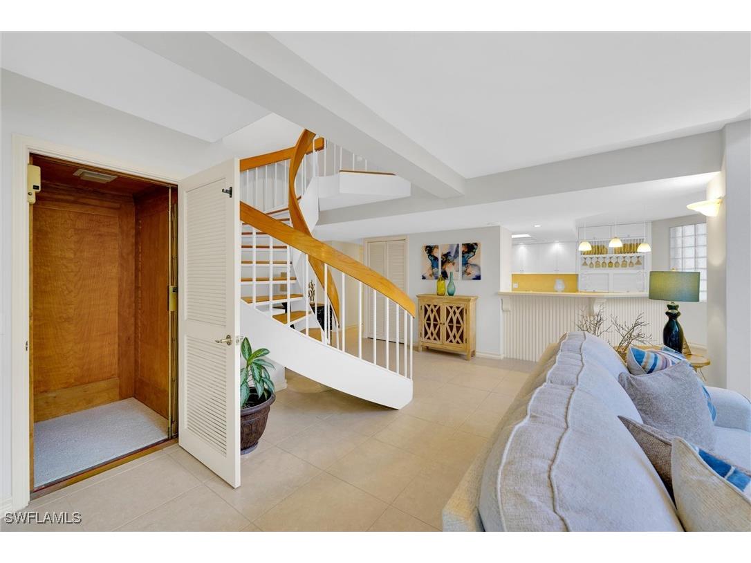 4041 Gulf Shore Boulevard N #108 Naples FL 34103 225034871 image9