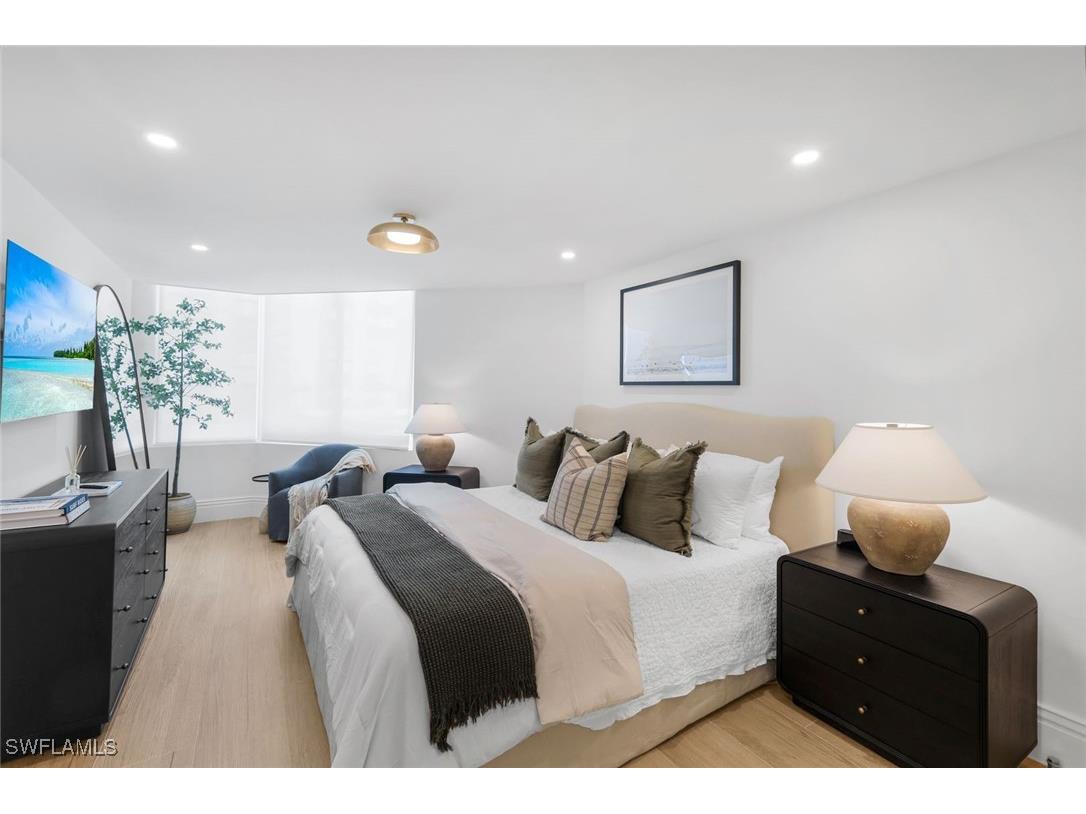 4041 Gulf Shore Boulevard N #109 Naples FL 34103 225066372 image17