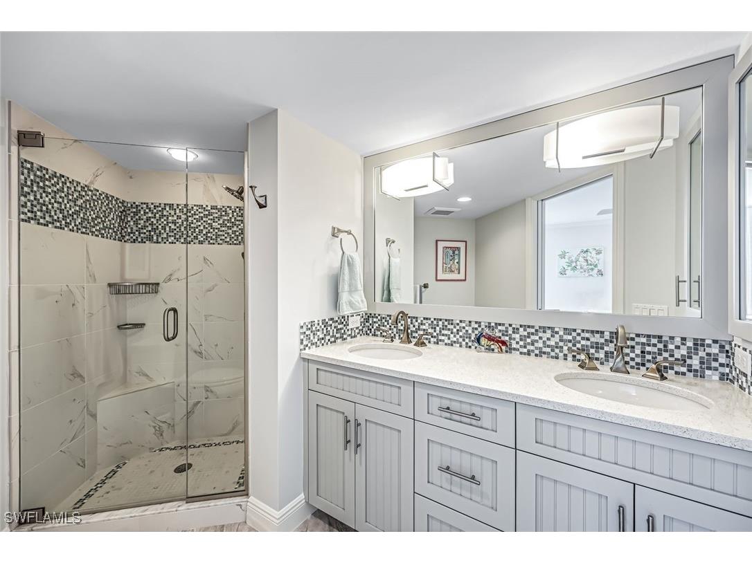 4041 Gulf Shore Boulevard N #1108 Naples FL 34103 225071072 image19