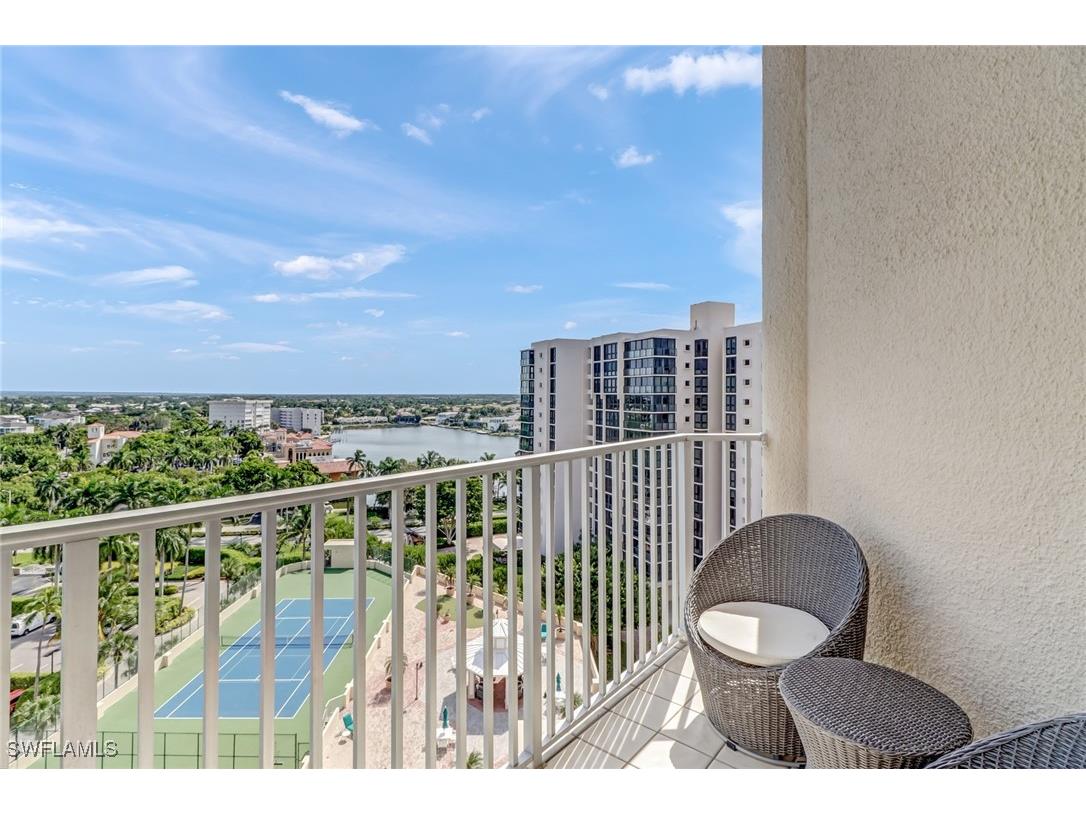 4041 Gulf Shore Boulevard N #1109 Naples FL 34103 225062162 image3