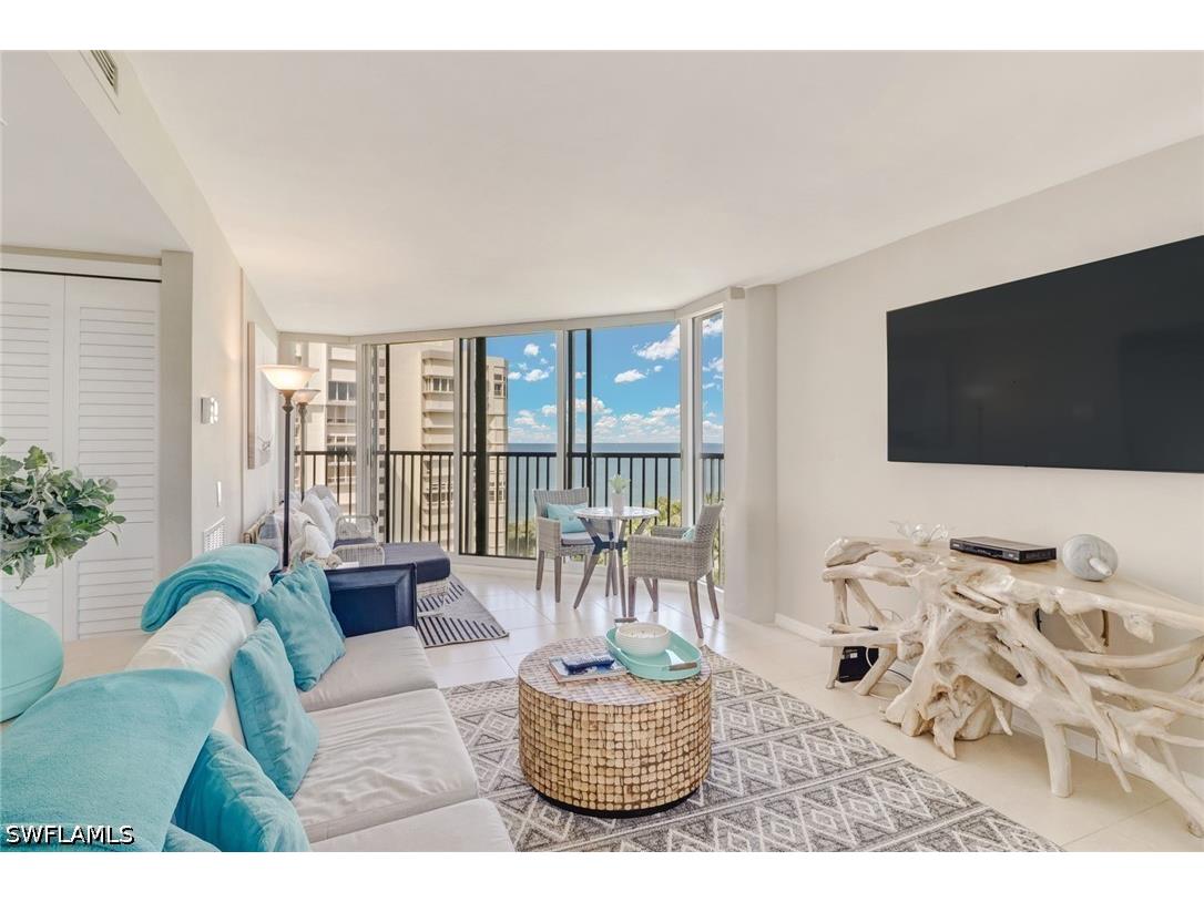 4041 Gulf Shore Boulevard N #1109 Naples FL 34103 226024473 image2