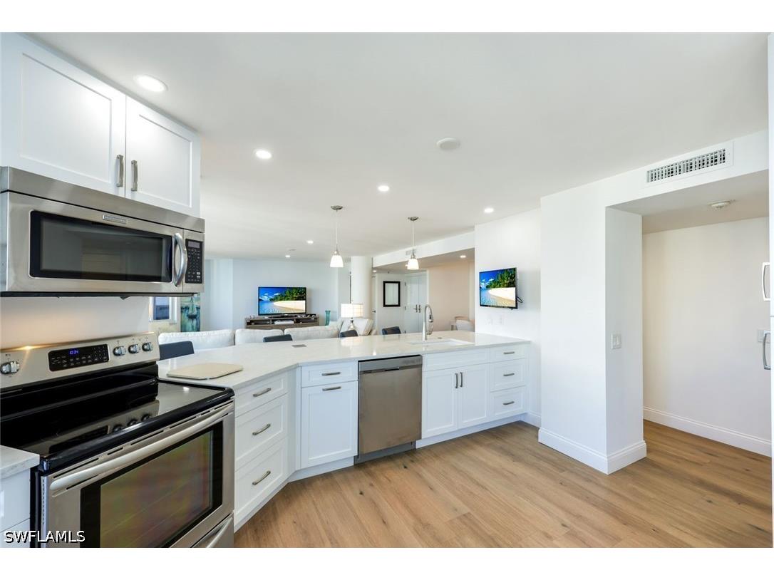 4041 Gulf Shore Boulevard N #1505 Naples FL 34103 226018139 image11
