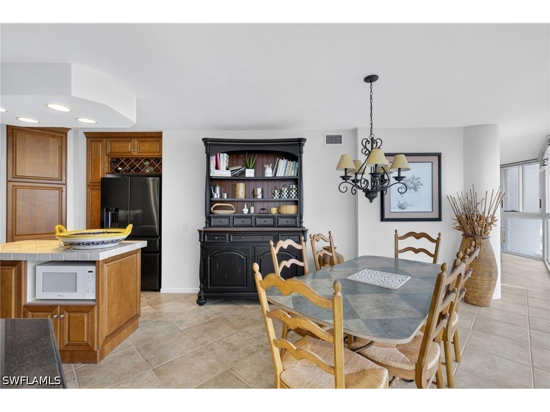 4041 Gulf Shore Boulevard N #1807 Naples FL 34103 226015806 image11